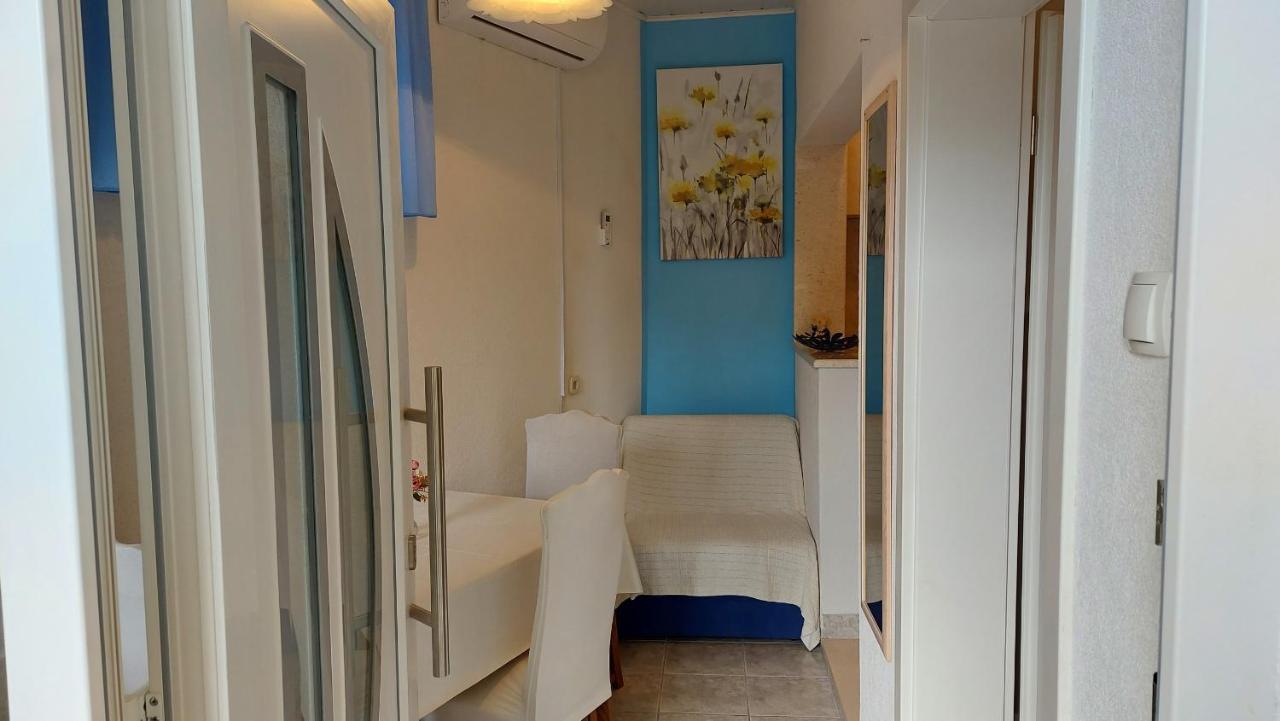 Apartment Jerolima Dugi Rat Luaran gambar